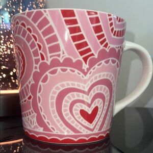 2005 Starbucks Large Pink and Red Heart Mug